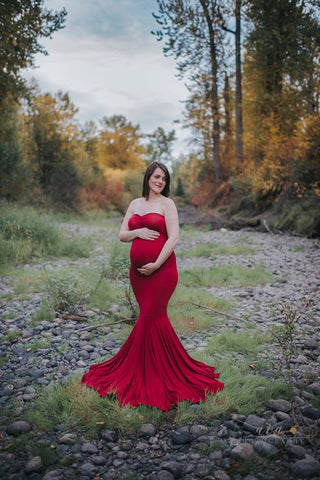 Red strapless full length cotton maternity dress with sweetheart neckline